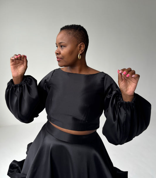 Sizwe crop top (please allow 7-10 days for completion of order)