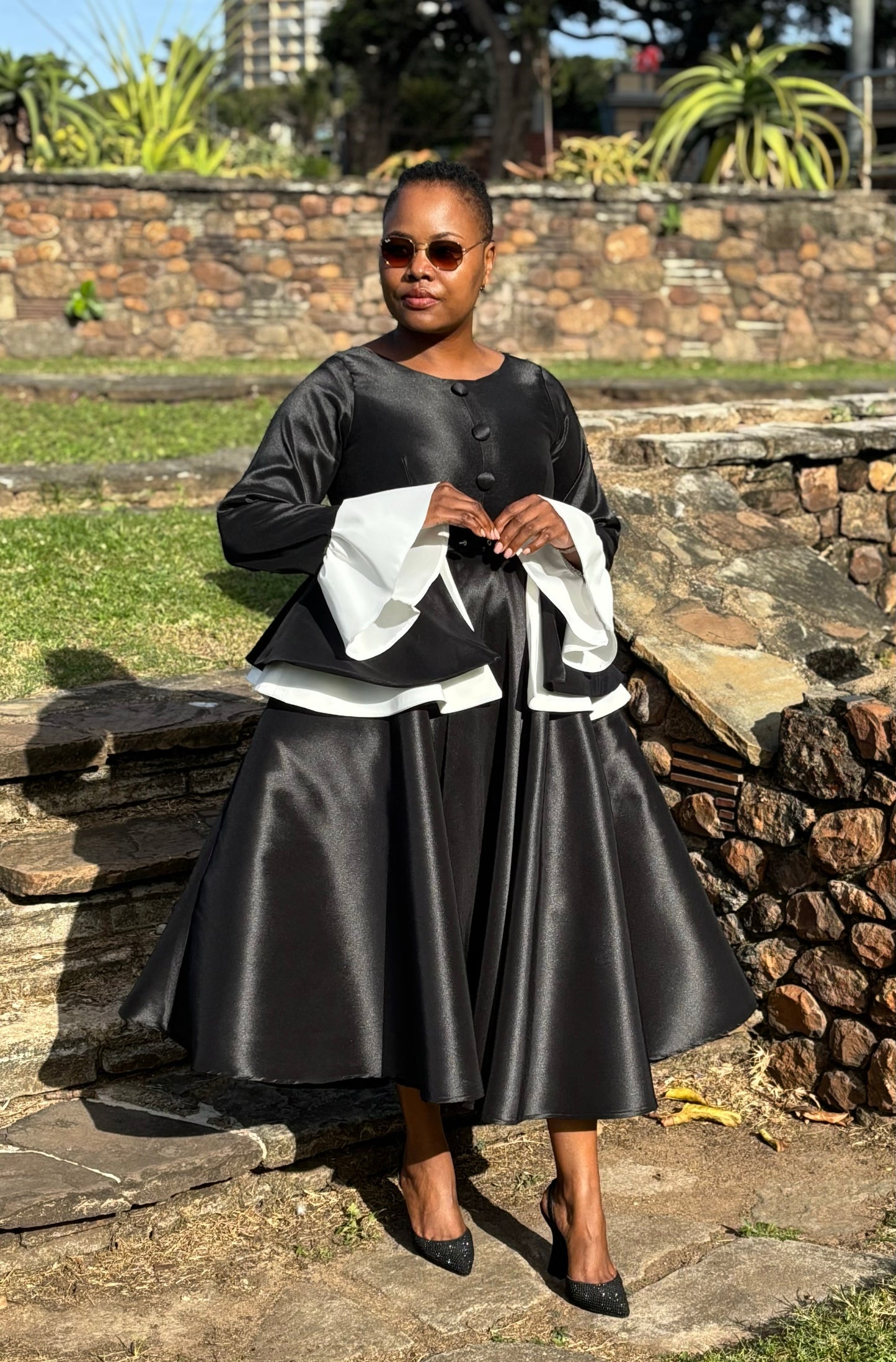Sibusiso dress (please allow 3-5 days for completion of order)