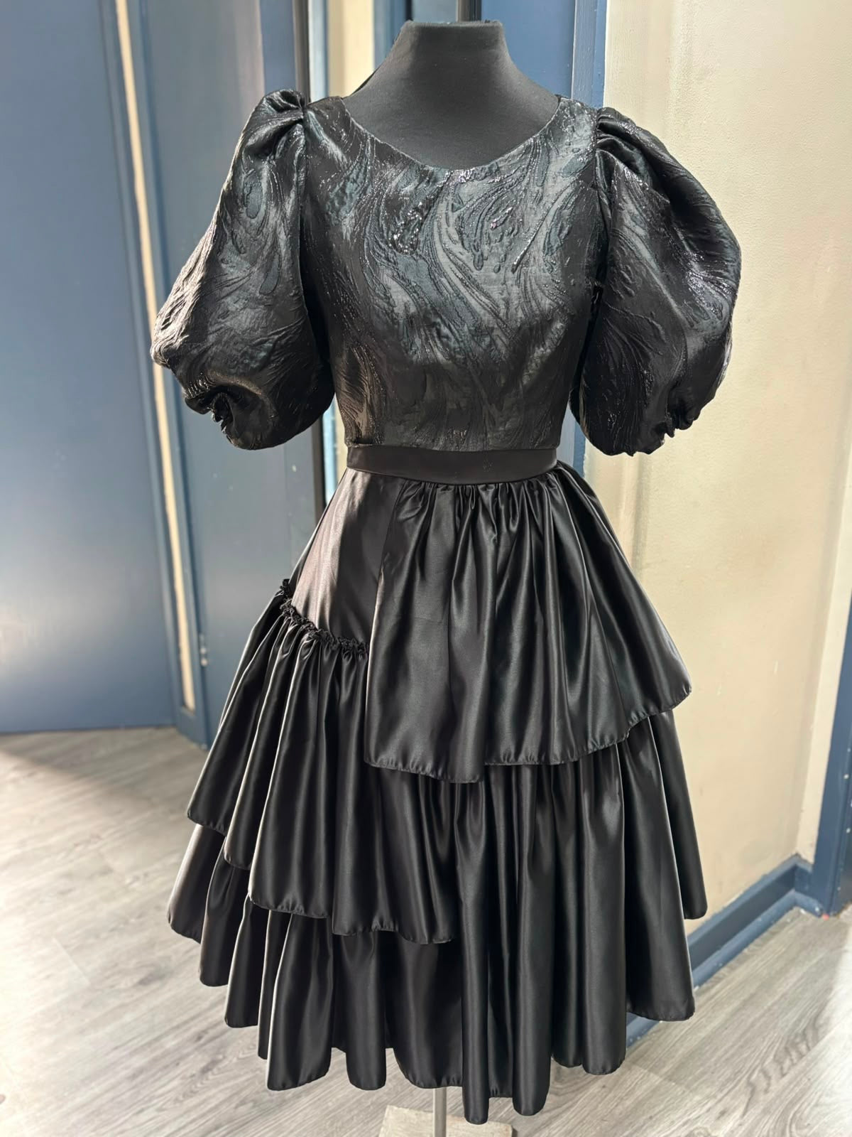 Brocade crop top & Ntulikazi skirt set