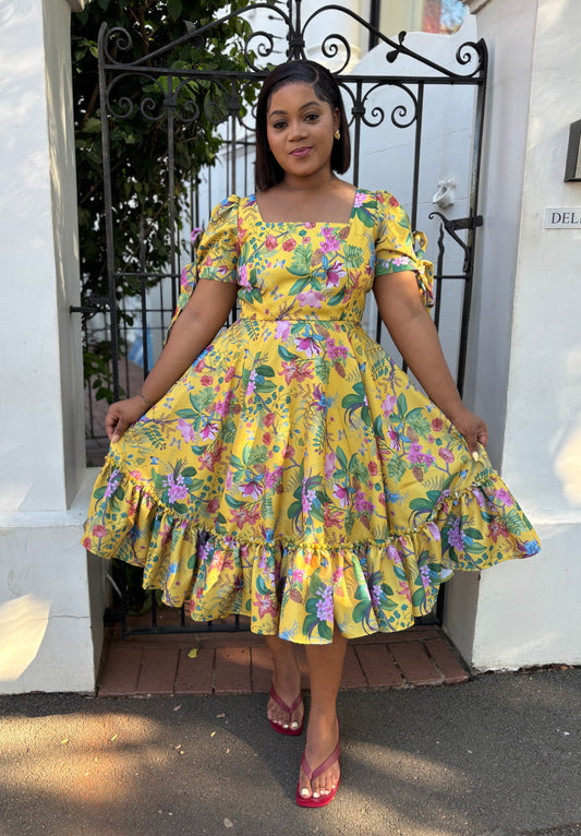 Pretty dress (please allow 7-10 days for completion of order)