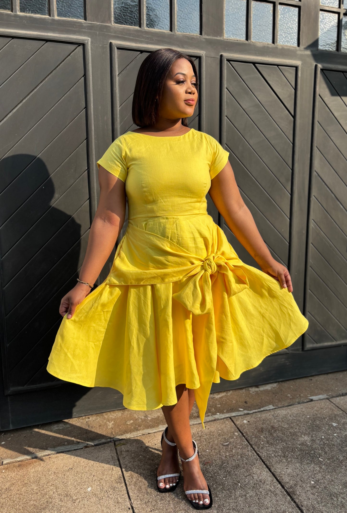 Umuhle linen dress (please allow 7-10 days for completion of order)