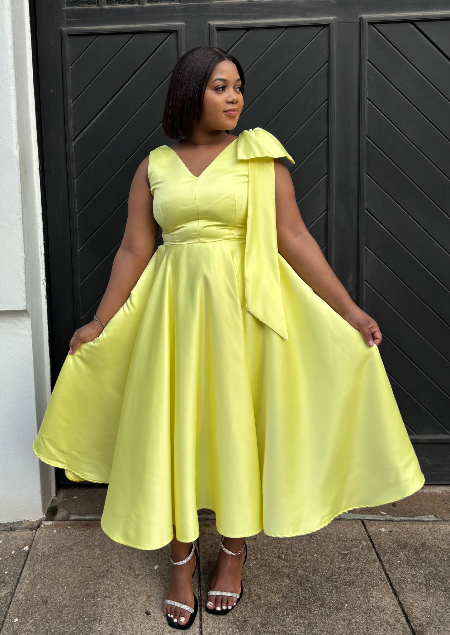 Amber dress (please allow 7-10 days for completion of order)