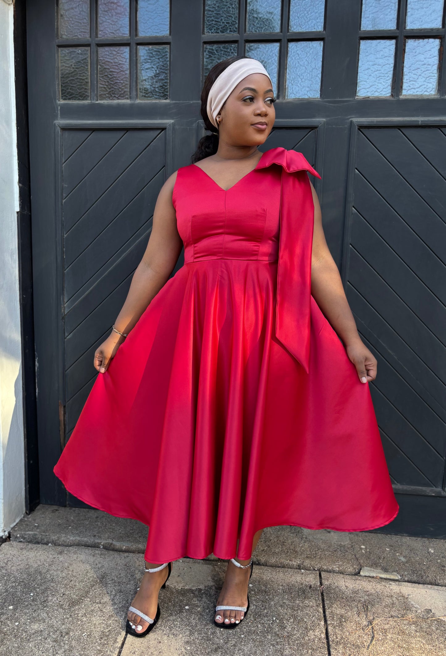 Amber dress (please allow 7-10 days for completion of order)