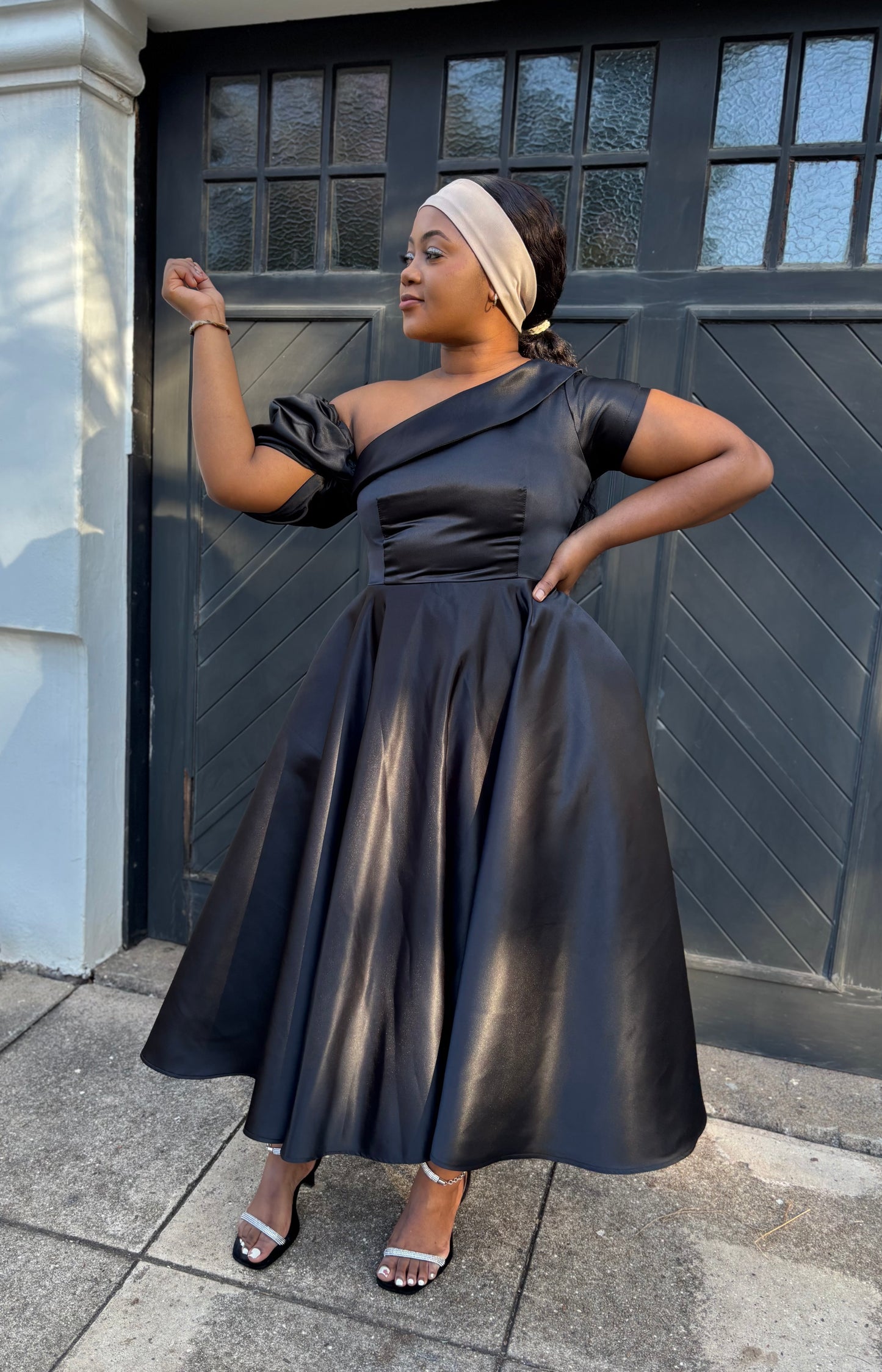 Monica dress (please allow 7-10 days for completion of order)